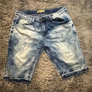 Brooklyn Laundry Mens Size 34 Bermuda Cutoff Stone Wash  Stretch Denim Shorts